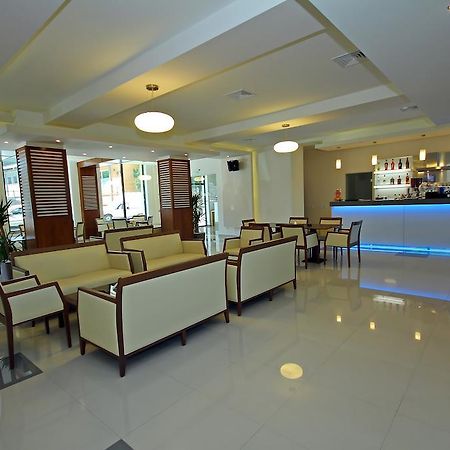 Hotel Eden ทูลเซีย ภายนอก รูปภาพ