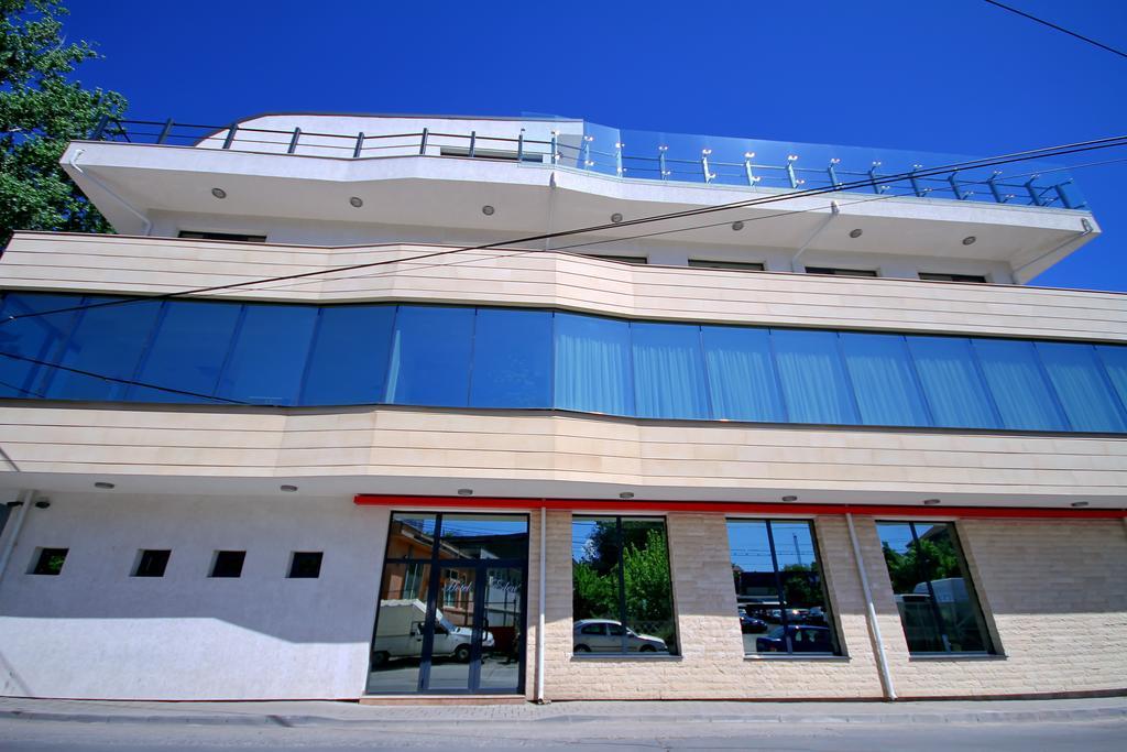 Hotel Eden ทูลเซีย ภายนอก รูปภาพ